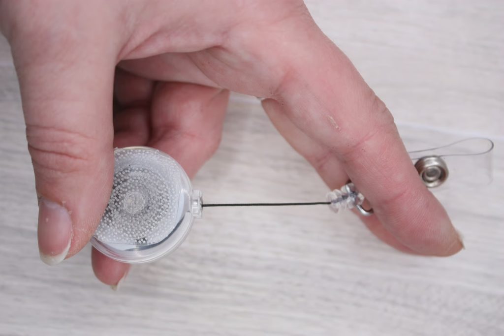 Belt Clip Interchangeable Badge Reel Base 3